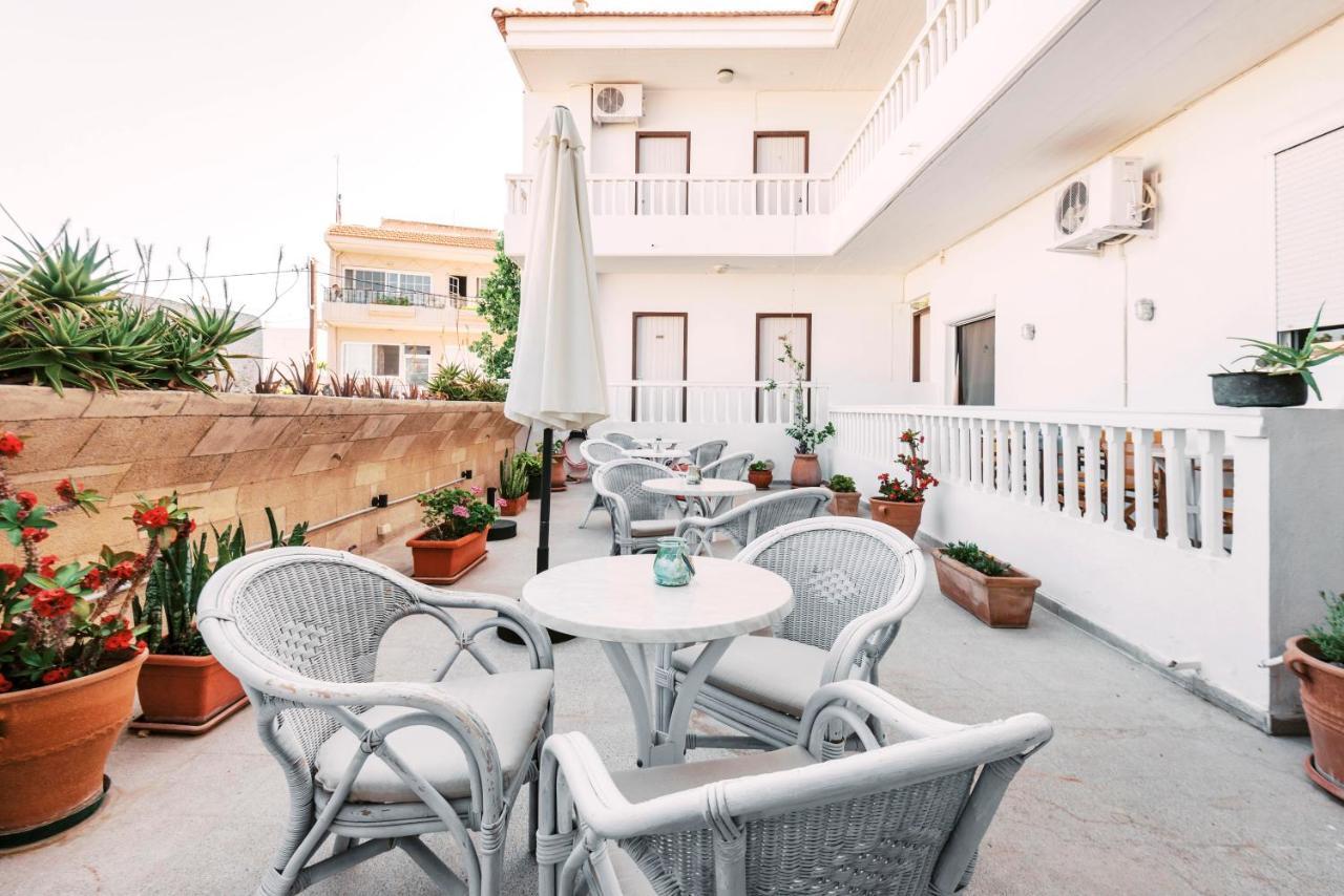 Panorama Hotel Gennadi Luaran gambar
