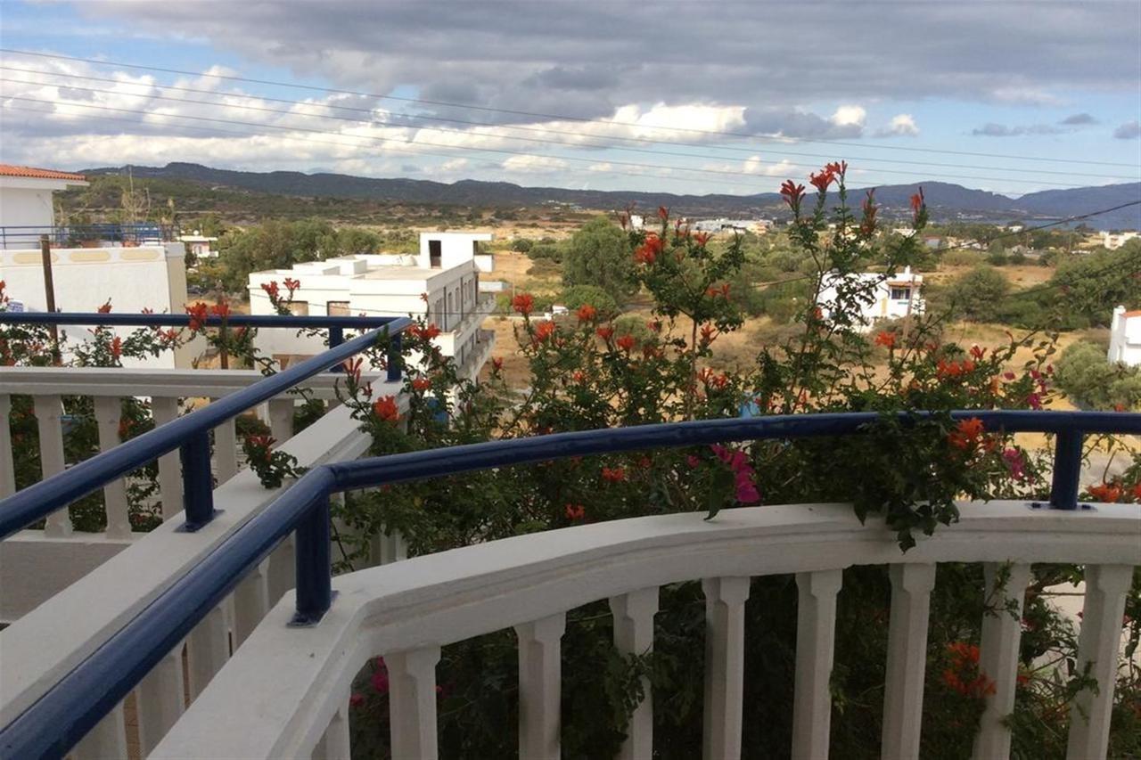 Panorama Hotel Gennadi Luaran gambar