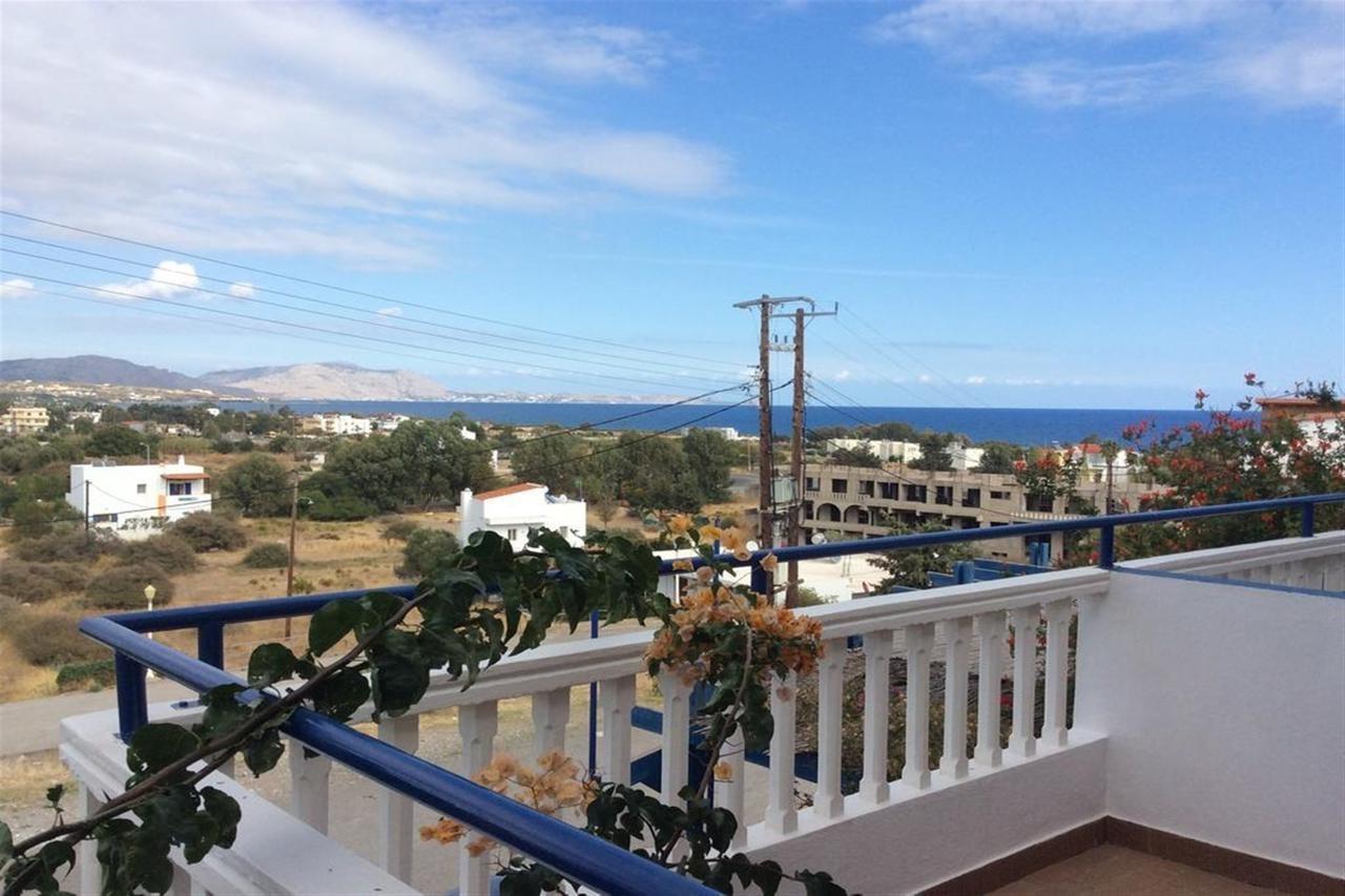Panorama Hotel Gennadi Luaran gambar