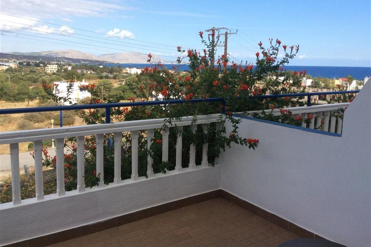 Panorama Hotel Gennadi Luaran gambar